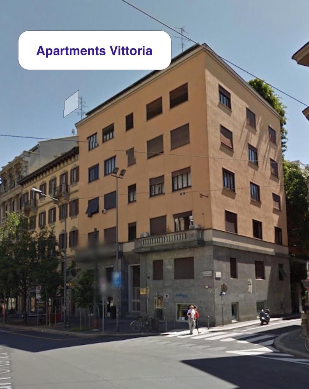Roomy Apartment Duomo & San Babila Milano Exteriör bild