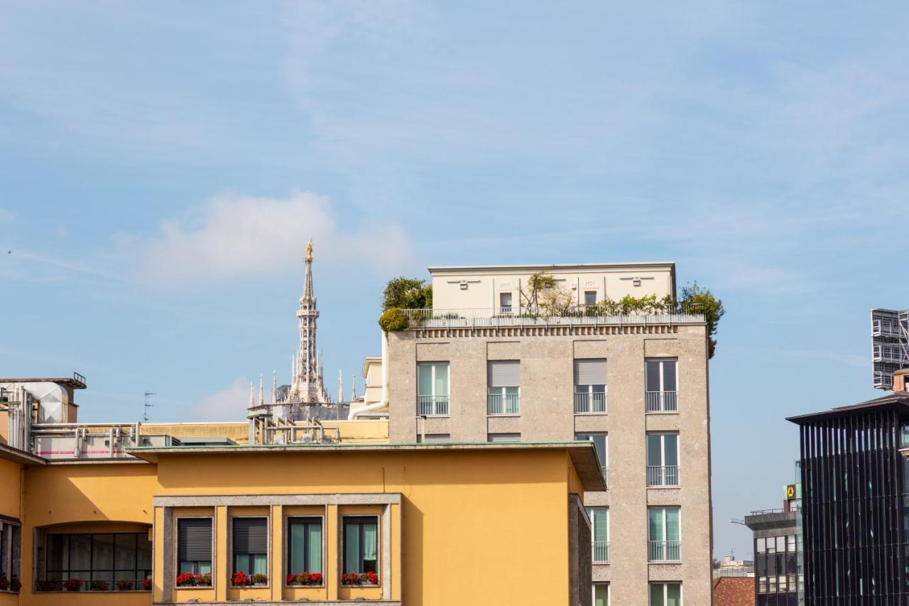 Roomy Apartment Duomo & San Babila Milano Exteriör bild
